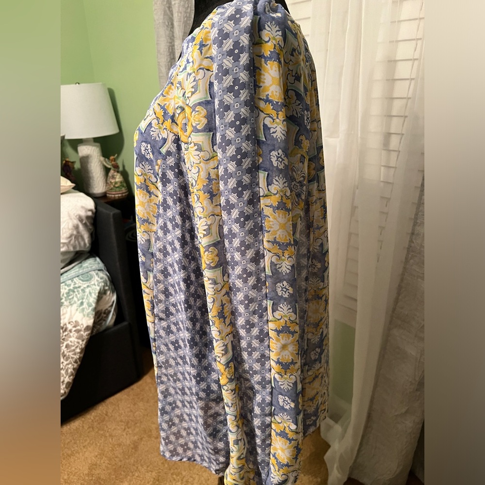 Tunic - Picture 2 of 5